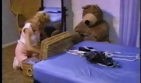 شلوار دانلود فیلم سکسی گروهی لی, farting