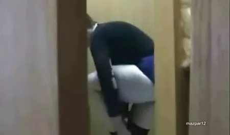 باغ,زن,و پس سکس شهوانی گروهی از آن گره خورده است